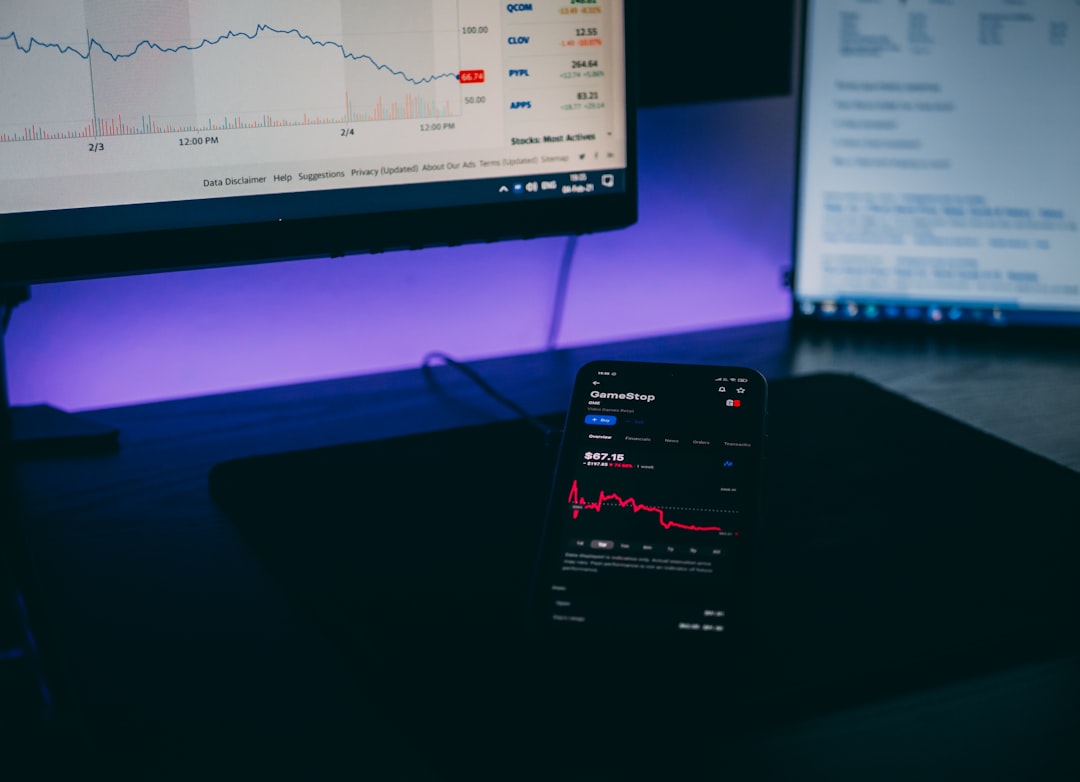 FXで負け続ける現実：なぜ初心者は「FXでの負けパターン」に陥るのか