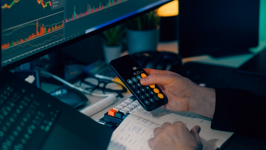 FXスワップポイント投資の潜在リスクと賢い回避戦略