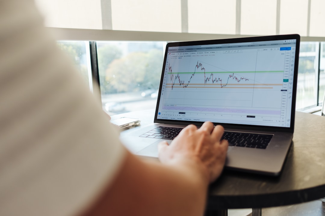 主要通貨ペアのFX通貨相関パターンと背景